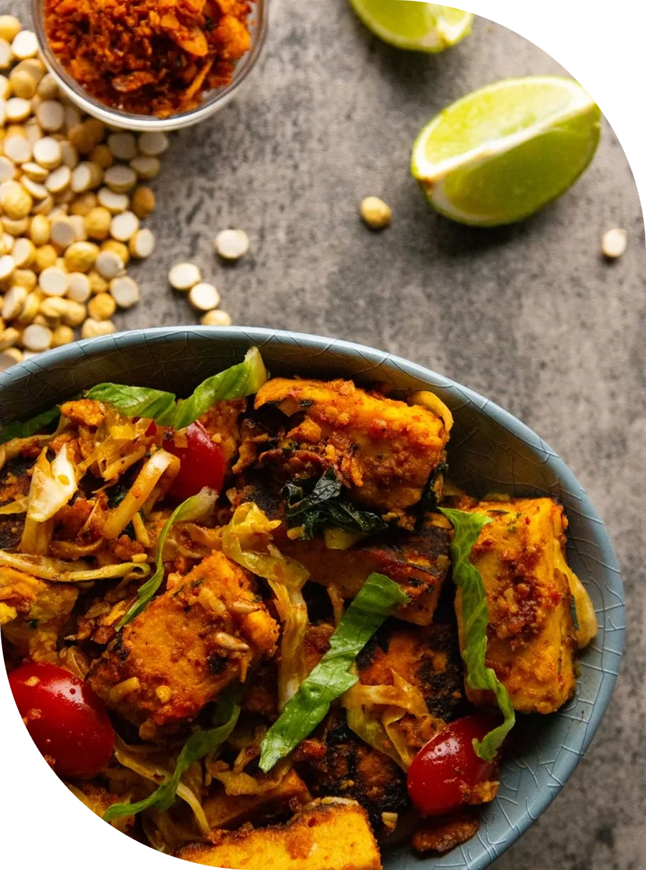 Curry with fresh lime and spices